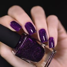 Vanity - Deep Purple Holographic Nail Polish by ILNP Purple Nails Sparkle Accent Ring, Purple Nail Beds, Ilnp Polish, Boutique Nails, Purple Holographic, Purple Nail Polish, Purple Nail Designs, Holographic Nail Polish, Purple Nail