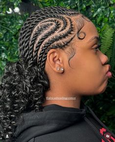 Twist Mohawk Hairstyles, Braided Mohawk Black Hair, Twist Mohawk, Lemonade Braids Hairstyles, Boosting Confidence, Turquoise Hair, Box Braids Hairstyles For Black Women