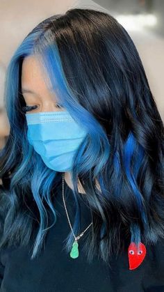 Cute Hair Colors, Dyed Hair Inspiration, Blue Highlights, Pretty Hair Color