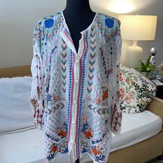 Amazing With Blouse Size Large Very Nice Labrate! White Tunic Tops For Spring, Blue Tunic Blouse For Daywear, White Tunic Blouse For Spring, White Long Sleeve Blouse For Vacation, White Tunic Blouse For Vacation, White Tunic Blouse For Brunch, Johnny Was, White Blue, Blue White