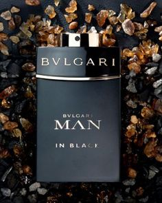 Key Notes:- Top notes: Vibrant Spices, Addictive Ambery Rum- Middle notes: Tuberose, Iris Concrete, Leather Accord- Base notes: Benzoin Resin, Tonka Bean, Guaiac WoodAbout The Fragrance: With Man in Black, Bvlgari expresses the impetuous and mysterious character of fire, a transformative element symbolizing strength and energy. A magnetic fragrance with notes of rum, leather and vibrant spices that creates a daring and charismatic new statement of masculinity. Bvlgari Pour Homme Extreme, Bvlgari Aqua Pour Homme, Bvlgari Man In Black, Expensive Mens Cologne, Benzoin Resin, Mysterious Character, Bvlgari Man, Cologne Collection, Black Perfume