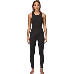 Patagonia Regulator Lite Long Jane Suit - Women's - Clothing Wetsuit Women, Women Wetsuit, Surf Wetsuit Women, Black Wetsuit Women, Surfing Wetsuits Women, Summer Waves, Open Water Swimming, Patagonia Womens, Range Of Motion