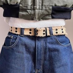 2000s Round Studded Tan And Black Grunge Belt These Belts Are Unisex :)! Beautiful Fuzzy Design 1.5w X 44l Brand New Aesthetic Belts Grunge, Layered Belts Emo, Punk Belt Men, Yk2 Belts, Y2k Shoot, Grunge Belt, Y2k Grunge Belt, Ender Man, Cool Belt Buckles