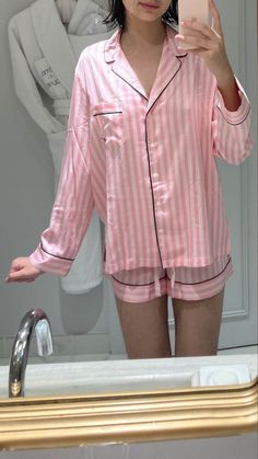 Satin Cardigan, Victoria's Secret Aesthetic, Victoria Secret Pink Pajamas, Vs Pajamas, Women Home Wear, Pajamas Aesthetic, Cute Pjs, Victoria Secret Outfits, Victoria Secret Pajamas