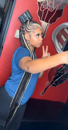 Braids To The Side, Colored Box Braids, Lemonade Braids Hairstyles, Natural Hair Weaves, Pretty Braids, Braided Hairstyles For Teens, Braid Inspiration, Quick Braided Hairstyles