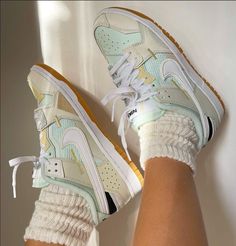 Aesthetic Shoes 2023, Womens Sneakers Trendy, Picture Of Shoes Aesthetic, Swag Shoes Vintage, Cool Women’s Sneakers, Colorful Shoes Aesthetic, Shoe Game Women, Cool Shoes Aesthetic, Nice Shoes Women