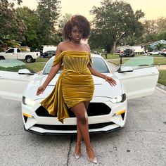 The Material Is A Bit Stretchy Making This Piece Comfortable. The Color In Person Is More Of A Yellow/ Golden. Only Worn Once. Can Be Used For A Homecoming Dance! Miss Circle, Homecoming Dance, Circle Dress, Corset Dress, Homecoming, Maxi Dress, Womens Dresses, Yellow, Dresses