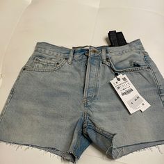 Nwt Zara Relaxed Denim Shorts Zara High Waist Light Wash Jeans, Washed Blue Jean Shorts, Light Wash Cutoff Shorts With Five Pockets, Light Wash Shorts With Five Pockets, Zara Light Wash Straight Leg Bottoms, Zara Straight Leg Light Wash Bottoms, Trendy Jean Shorts With Five Pockets, Spring Cutoff Jean Shorts With Five Pockets, Mid-rise Light Wash Jean Shorts