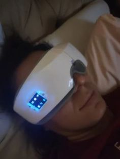 4D SMART AIRBAG VIBRATION EYE MASSAGER