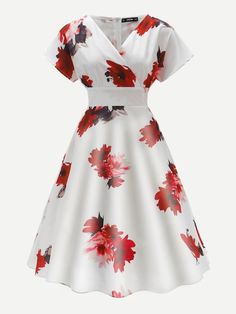 Tomboy Chic, Flower Print Dress, Frock Design, Latest African Fashion Dresses, African Print Fashion, African Fashion Dresses, Flower Dresses