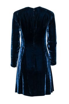 Get ready to make a statement in this Ralph Lauren teal velvet dress! Perfect for any cocktail party, this dress features long sleeves and a rich teal blue color. Dress it up with some statement jewelry and a classic pump. Show off your unique style and stand out from the crowd! Size 6 75% Rayon, 25% Silk Unlined Invisible back zipper Shoulder pad detail Long sleeves Bust 32" Waist 30" Shoulder to hem 35.5" Sleeve length 23" Blue Long Sleeve Dress For Fall Party, Blue Long Sleeve Party Dress For Fall, Fitted A-line Velvet Dress For Formal Occasions, Blue Long Sleeve Dress For Formal Fall Occasions, Velvet Long Sleeve Evening Dress For Fall, Evening Velvet Long Sleeve Dress For Fall, Formal Blue Long Sleeve Dress For Fall, Fitted Velvet Long Sleeve Dress For Formal Events, Formal Long Sleeve Blue Dress For Fall