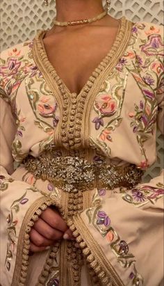 Moroccan Wedding Dress, Chinese Prom Dress, Kaftan Designs, Moroccan Kaftan