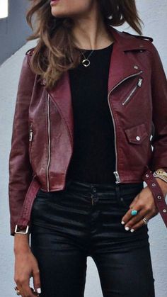 Maroon Leather Jacket Outfit Women, Burgundy Biker Jacket Outfit, Dark Red Jacket Outfit, Red Biker Jacket Outfits, Maroon Leather Jacket Outfit, Burgundy Leather Jacket Outfit, Red Jacket Outfit, 90s Outfit Inspiration, Biker Jacket Outfit