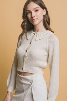 Enhance your wardrobe with our Short Collared Sweater. This sophisticated piece features a stylish short collar and is crafted from a high-quality fabric blend. The elegant Off White color adds a fresh and versatile touch to this chic design. Key Features: Fabric: Composed of 90% acrylic, 7% polyester, and 3% metallic, providing a soft, durable, and subtly shimmering finish. Fit: Designed for a flattering fit with a short collar that enhances its refined appearance. Color Options: Available in a Collared Sweater, Chic Sweater, High Fashion Looks, Rock Outfit, United State, Stylish Sweaters, Chic Sweaters, Collar Sweater, Plus Size Maxi Dresses