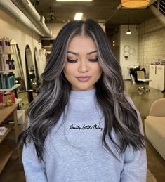 Ash Brown Hair Balayage, Ash Blonde Hair Balayage, Rambut Brunette, Black Hair Balayage, Ash Hair Color, Ash Brown Hair, Brown Hair Inspo, Brunette Hair With Highlights, Balayage Hair Dark