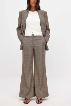 Wide Check Suit Pants Formal Plaid Wide Leg Bottoms, Formal Plaid Wide Leg Pants, Classic Plaid Pants For Workwear, Formal Wide Leg Plaid Pants, Plaid Workwear Bottoms With Belt Loops, Plaid Wide Leg Formal Pants, Plaid Wide Leg Pants For Formal Occasions, Plaid Bottoms For Business In Fall, Wide-leg Plaid Pants With Houndstooth Pattern