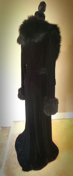 Darkest Black Velvet-handmade Glamour Robe-old Hollywood - Etsy Formal Fur Coat With Faux Fur Trim, Glamorous Fitted Fur Coat With Faux Fur Trim, Luxury Evening Fur Coat, Luxury Long Sleeve Fur Coat For Evening, Elegant Party Fur Coat, Elegant Long Sleeve Fur Coat For Party, Elegant Long Sleeve Fur Coat With Feather Trim, Chic Evening Fur Coat With Faux Fur Trim, Elegant Formal Fur Coat With Faux Fur Trim