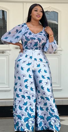 Casual Chic Outfits, Classy Gowns, Best African Dresses, Short African Dresses, Ankara Gown Styles, African Inspired Clothing, African Maxi Dresses, African Lace Dresses