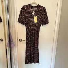 Brand New Nwt Raquel Allegra Daisies Print Silk Jacquard Bella Dress. Bought Final Sale And No Longer Attending The Event I Needed It For Bella Dress, Raquel Allegra, Silk Printing, Black Pink, Daisy, Colorful Dresses, Midi Dress, Brand New, Silk