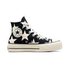 These All Star Lifts take their name to the next level. Converse Chuck Taylor All Star Lift Large Stars Canvas For Women In Black, Size 7 Converse Collection, Converse Design, Grunge Shoes, Black Chucks, Womens High Top Shoes, Converse Platform