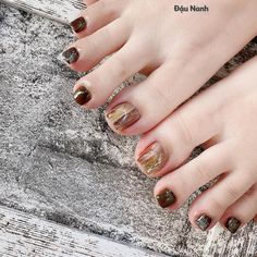 Pretty Toe Nails, Baby Dress Design, Nail Swag, Dress Design, Swag Nails, Toe Nails, Baby Dress, Manicure, Wedding Rings