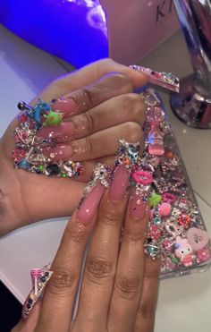 Extra Nails , charms Junk Nails Black Women, Long Nails Charms, Exaggerated Nails, Junk Yard Nails, Candy Junk Nails, Chunky Nails Charms, Cute Extra Nails, Junk Nails Bling Long