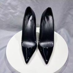 Shipping: Worldwide Express Shipping AvailableDelivery time: 7-15Days Fast ShippingReturns: Fast refund, 100% Money Back Guarantee. Formal Dress Shoes, Low Heel Flats, Slip On Dress Shoes, Slip On Dress, Floral Heels, Dress Shoes Womens, High Heels Stilettos, Bridal Jewelry Sets, Pump Shoes