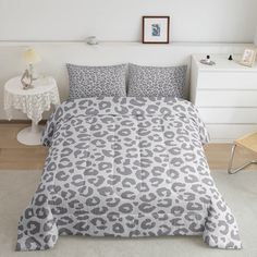 PRICES MAY VARY. Unique Designs: We use digital printing technology to create exquisite designs for our comforters; whether you're looking for modern geometric shapes, sports theme, western theme, or animal inspired designs, you will find a unique bedding set here Size: Twin size includes 1 comforter 68"x90", 1 pillowcase 20"x30"; full size includes 1 comforter 79"x90", 2 pillowcases 20"x30"; queen size includes 1 comforter 90"x90", 2 pillowcase 20"x30"; king size includes 1 comforter 104"x90", Leopard Print Bedding, King Size Quilt Sets, Soft Decor, Western Gothic, Twin Size Comforter, Full Size Comforter, Fur Pattern, Kids Comforters, Patterned Duvet