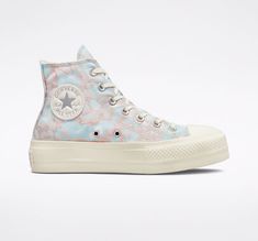 ​Chuck Taylor All Star Lift Platform Marble Women's High Top Shoe. Converse.com Cute Converse Shoes, All Star Platform, Shoe Converse, Womens High Top Shoes, Cute Converse, Chuck Taylor All Star Lift, Preppy Shoes, Cinderella Shoes, Shoe Wishlist