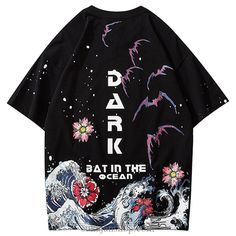 Japanese Great Wave, Streetwear Fashion Outfits, Kimono Yukata, Streetwear Shirts, Style Japonais, Japanese Streetwear, Shorts Cargo, Dark Skies, Streetwear Tshirt