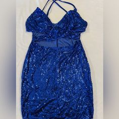 Large Royal Blue No Sleeve Bodycon Sequin Party Occasion Wedding Dress Mini Womens New. New Without Tags Stretches Spsndex Bbz Glamorous Blue Stretch Bodycon Dress, Royal Blue Bodycon Dress For Party, Royal Blue Bodycon Dress For Night Out, Blue Stretch Mini Dress For Party, Royal Blue Backless Dress For Night Out, Stretch Blue Mini Dress For Party, Glamorous Blue Sleeveless Bodycon Dress, Glamorous Sleeveless Blue Bodycon Dress, Glamorous Blue Bodycon Party Dress