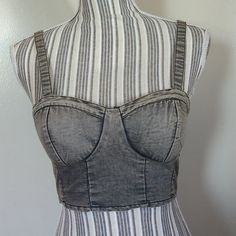 Faded Gray Bustier Bralette Corset Crop Top Brand: B.O.G.Collective Size:Xs Color: Faded Gray Style: Denim Padded Bra Pullover / Pull On Adjustable Straps (Two Button Hole) All Back Elasticated 65% Cotton 35% Polyester New With Tags Please See All Pictures For Details Trendy Fitted Tube Top With Straps, Fitted Crop Top Tube Top With Straps, Fitted Tube Top With Straps, Trendy Fitted Tube Top With Adjustable Straps, Chic Fitted Bra With Adjustable Straps, Chic Crop Top With Adjustable Straps And Underwire, Fitted Crop Top With Adjustable Straps And Underwire, Fitted Crop Top Bra With Removable Pads, Trendy Fitted Crop Top Bra