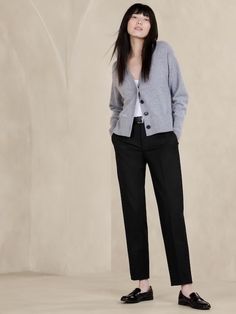 New Women's Clothes | Banana Republic Factory Young Business Casual, 6th Form Outfits, Stylish Outfits For Women Over 50, Leg Pants Outfit, Slacks For Women, Office Wear Women, Summer Work Outfits, Womens Business Casual, Banana Republic Factory