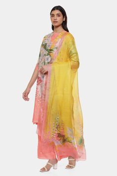 Pink pearl kurta with floral print. Paired with a pant and stole. - Aza Fashions Satya Paul, Kurta Pant Set, Spring Love, Types Of Work, Love Print, Kurta With Pants, Pink Pearl, Pant Set, Set For Women