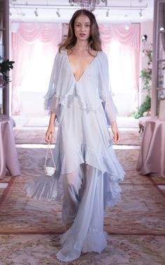 Chiffon White Dress, Spring 2025, Pink Gowns, Chiffon Maxi, Satin Maxi Dress, Chiffon Maxi Dress, Fashion Show Collection, Silk Chiffon, New York Fashion Week