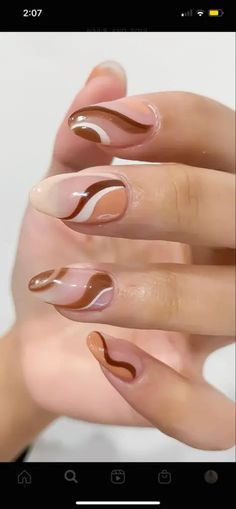 Brown Squiggle Nails, Mocha Swirl Nails, Brown Almond Nails Design, Almond Nails Brown, Health Nails, Brown Acrylic Nails, Tongue Health