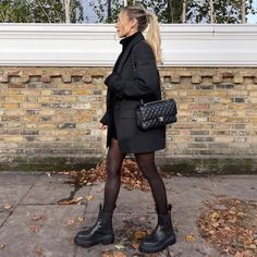 Mode Zara, Wearing All Black, Paris Outfits, Evening Outfits, Looks Chic