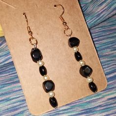 New Handmade With Black Stones. Shiny Pearls Hypoallergenic Materials And Gold Plated Earring Hooks Earrings Are About 2 Inches Long Summer Time Dopamine Essential These Statement Earrings Are Beautiful And Perfect For Summer Time Check Out My Closet Amorefinds For More Great Items This Would Make A Great Gift For Valentines Day Mothers Day An Anniversary Gift Birthday Or Any Other Special Occasion Contact Me If You Have Any Questions Bundle To Save Money Check Out My Closet Amorefinds For More Adjustable Black Pearl Jewelry, Elegant Black Bead Earrings, Handmade Black Pearl Jewelry, Black Dangle Pearl Drop Earrings, Black Pearl Drop Dangle Earrings, Gold Bead Earrings, Stud Fashion, Gift For Valentines Day, Black Stones