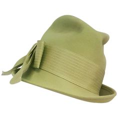 1960s Lime Green Women's Fedora 40s Style, Womens Fedora, Verde Lima, Closet Door, Velvet Headband, Vintage Hats, Green Hats, Hair Ornaments, Hats For Sale