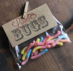 there is a bag with candy in it and the words love buggies on it