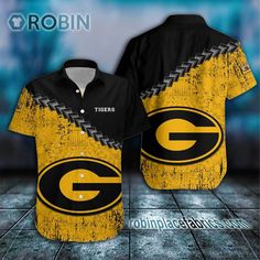 Grambling State Tigers Casual Button Down Hawaiian Shirt Grunge Polynesian Tattoo - NCAA Hawaiian Shorts, Basketball Shirts, Aloha Shirt, Office Fashion, Football Shirts, Hawaiian Shirt, Aesthetic Girl, Polynesian Tattoo, Printed Shorts