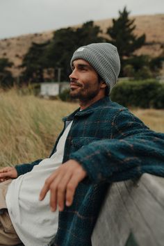 Knit with comfort in every stitch, the Katin beanie provides endless warmth and effortless style for any cold-weather season. Acrylic knit Woven Katin label Weather Seasons, Light Gray, Effortless Style, Cold Weather, Light Grey, Knitting