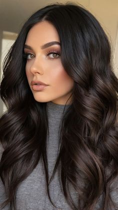 Fall hair colors dark Subtle Balayage Black Hair, Dimensional Black Hair, Dark Hair Shades, Dark Hair With Lowlights, Black Hair With Lowlights, Hair Colors For Dark Hair, Deep Plum Hair, Fall Hair Colors Dark, Hair Colors Dark