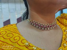 Gold Diamond Choker, Maggam Works, Diamond Choker Necklace, Layered Chokers, Bride Jewelry, Gold Bride Jewelry, Diamond Choker, Color Stones, Diamond Jewelry Designs