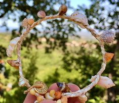 The Moana Poe✨En Forme d' idées® Bracelet and its little bag*✨ is a unique piece, made with Love  ❤️. This shell jewelry is connected to nature 💙 🐚 🌊 🌬  handmade: creation time: 8 hours. ✨ Little bag made in India This bracelet is made to order, inspired by the following model https://enformedidees.etsy.com/listing/1558575148 * It is a light pink and very light yellow natural fiber bracelet. The lightly colored natural fiber is washable, it is braided with golden thread and assembled with de Handmade Adjustable Beaded Bracelets As Bridesmaid Gifts, Handmade Adjustable Beaded Bracelets For Bridesmaids, Natural Color Bracelet Jewelry Gift, Natural Color Bangle Bracelets As Gift, Natural Bangle Bracelets As Gift, Natural Bangle Bracelets For Gifts, White Braided Jewelry Gift, Natural Braided Jewelry Gift, Braided Natural Jewelry As Gift