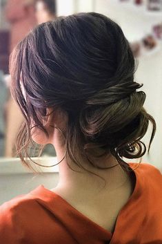 Wedding Bun, Messy Wedding Hair, Wedge Hairstyles, Wedding Bun Hairstyles, Asymmetrical Hairstyles, Shoulder Hair, Hair Done, Funky Hairstyles, Low Bun