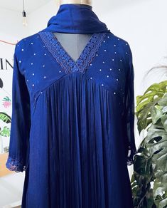 Stitch Kurti, Neck Reference, Kurta Pattern, Blouse 2023, Simple Kurta, Kurtis Design, Neck Patterns, Eastern Wear, Stylish Kurtis