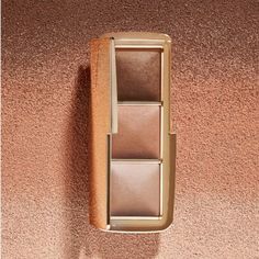 Hourglass Ambient Lighting Palette Volume Ii Features A Trio Of Bestselling And Limited-Edition Finishing Powders To Create Your Perfect Light. Powders Mimic Universally Flattering Light Sources, Not Unlike Having A Personal Lighting Technician Multidimensional Luminescence Makes Skin Appear Softer, Younger And Perfectly Lit Enhance Skin In Any Type Of Light, Including Flash Photography Designed To Be Layered And Work Together Seamlessly Photoluminescent Technology: The Optically Transparent Par Hourglass Palette, Lighting Technician, Ambient Lighting Palette, Hourglass Ambient Lighting Palette, Hourglass Ambient, Hourglass Makeup, Finishing Powder, Highlighter Makeup, Flash Photography