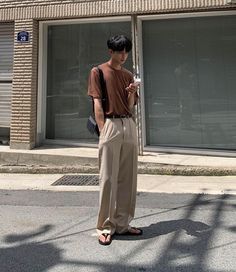 Japanese Street Fashion Men, Soft Fits, Mens Casual Dress Outfits, Guys Clothing Styles, Mens Fashion Casual Outfits, Cool Outfits For Men, Easy Trendy Outfits