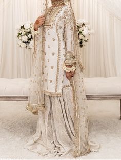 Nikkah Pakistani Bridal, Nikkah Dress White, Nikkah Sharara, White Gharara Pakistani Nikkah, Nikkah White Dress, Small Nikkah Ideas At Home, White Gharara Pakistani, White Nikkah Outfit